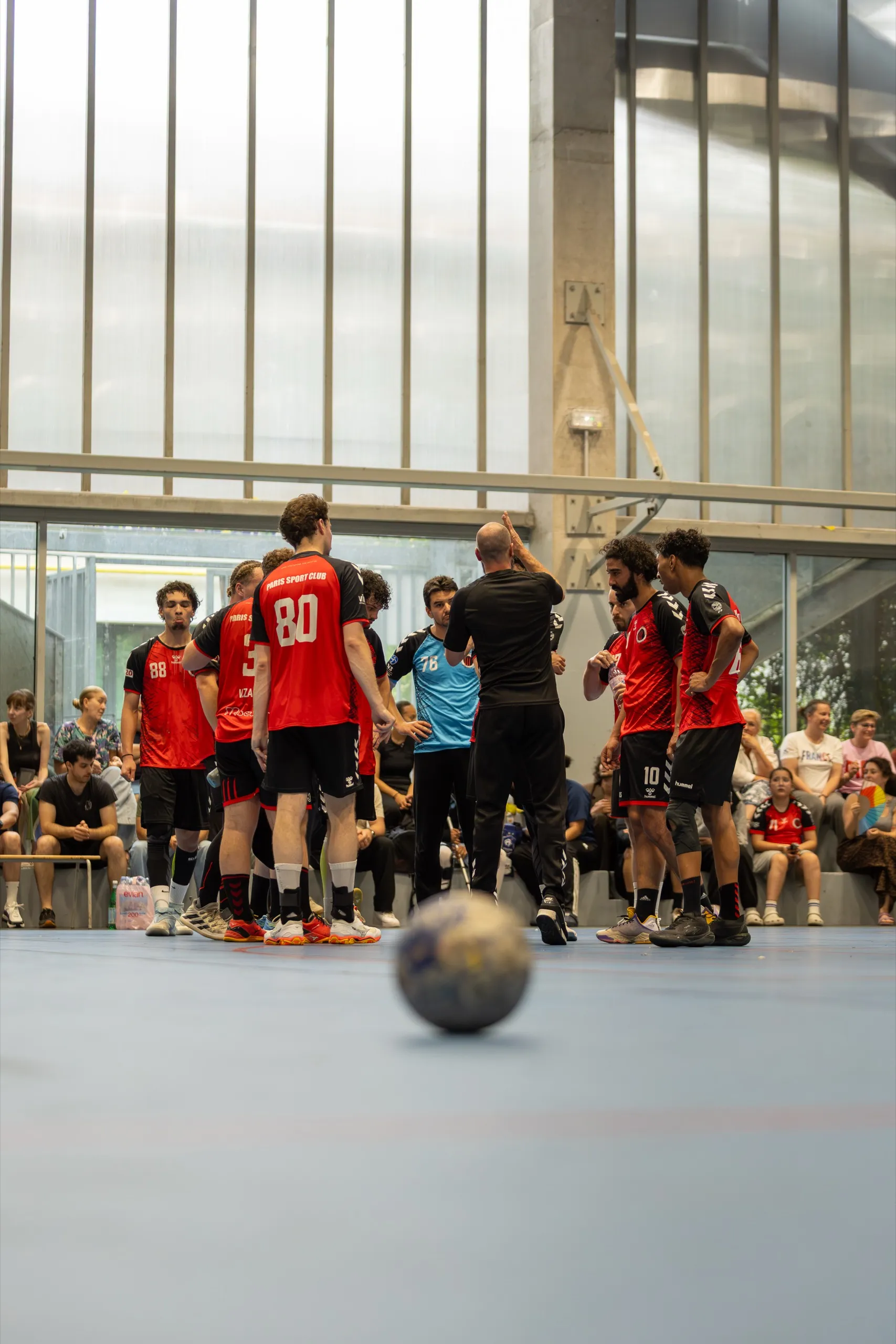 Handball — sports photography by Raphaël Bluteau (5/12)